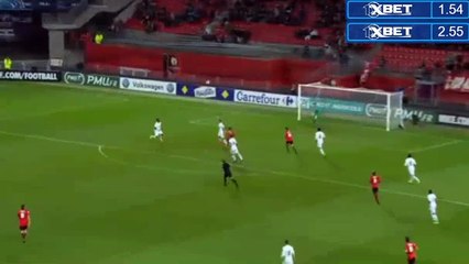 La nouvelle activité insolite de Cavani