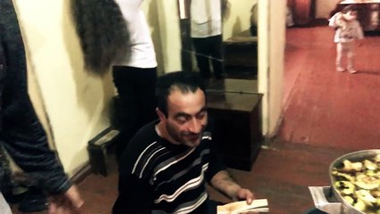 Апаран хаш ИЩУ ЖЕНУ В ДЕРЕВНЕ  (ПРИКОЛ 2016)