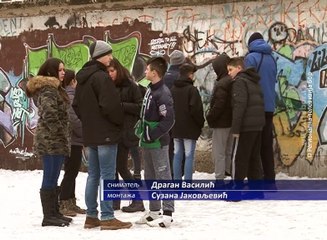 Većina učenika ne želi đačke uniforme , 2. februar 2017. (RTV Bor)