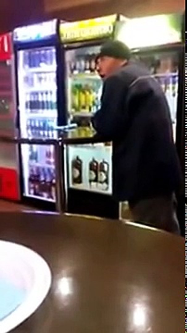 ⁣Мужик отработал на синяке удар отсроченной смерти