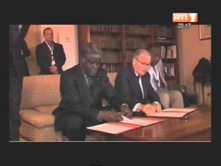 Le gouverneur du district d'Abidjan signe des conventions durant son séjour à Strasbourg