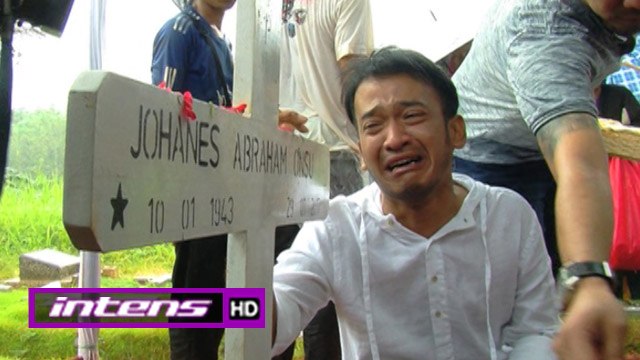 Ayahanda Dimakamkan, Ruben Menangis Histeris - Intens 02 Februari 2017
