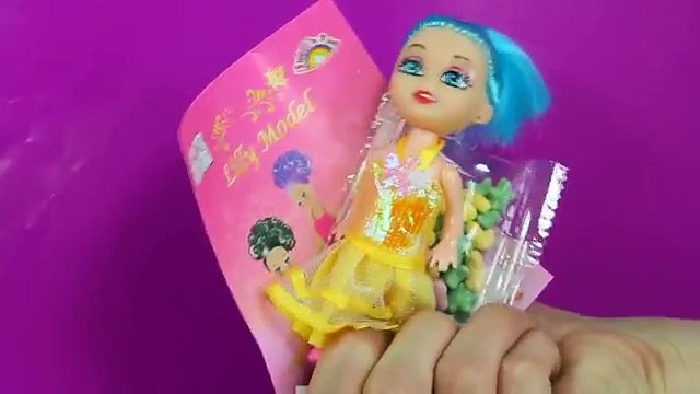 Lilly Model Doll (Blue Hair) / Laleczka Lilly Model (Niebieskie Włosy) - Sweet n Fun - 16259