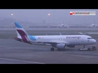 TGSRVfeb01 ryanair bari madrid