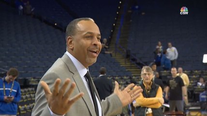 Tel père, tel fils : Chauffé par Stephen Curry, Dell Curry balance un shoot à 10 mètres !