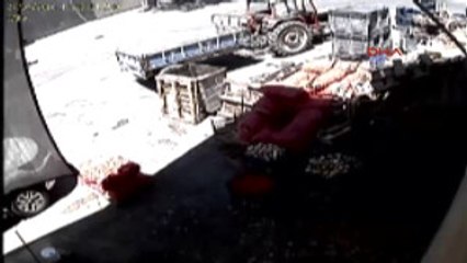 Kahramanmaraş - Suriyeli Çocuğun Kasten Çıkardığı Yangın Hayatlarını Yaktı-2