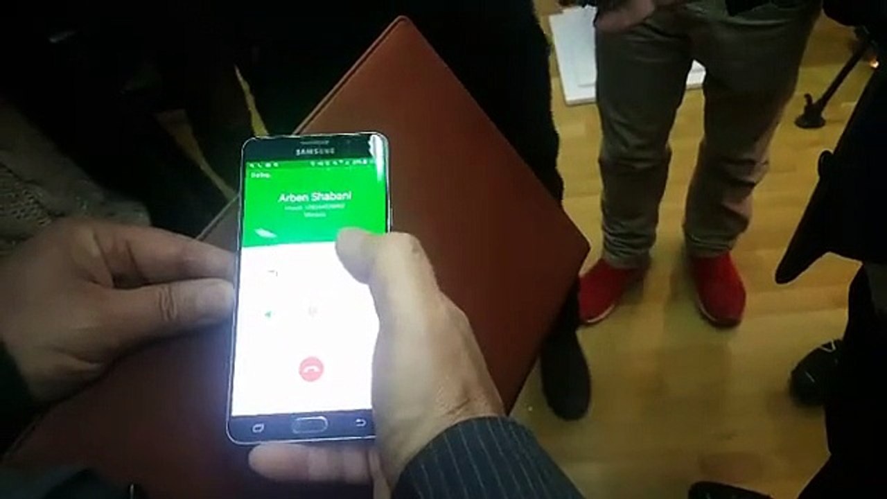 Realizohet thirrja e parë me kodin telefonik të Kosovës +383