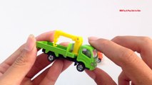Горячие колеса игрушечный автомобиль | педаль Водитель с Hino Dutro автокрана | автомобиль игрушки для детей