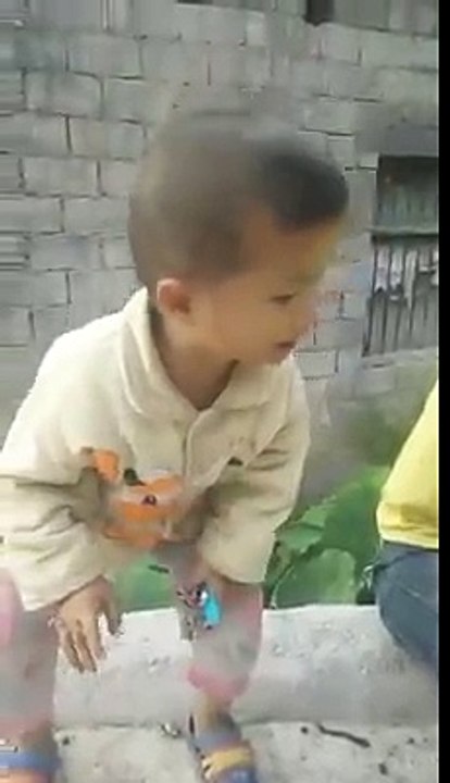 BABY SMOKING