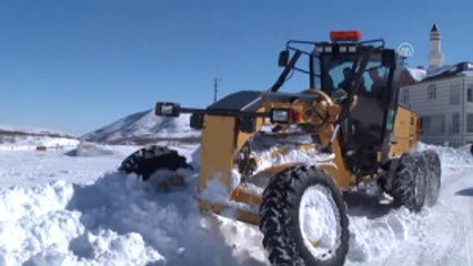 Kar Yağışı Ulaşımı Olumsuz Etkiliyor