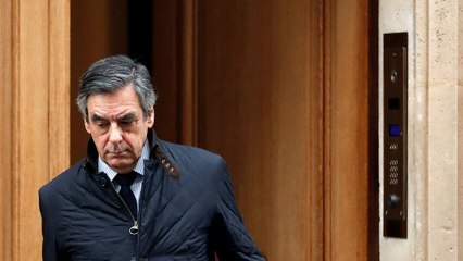 Fillon üzerindeki baskı artıyor