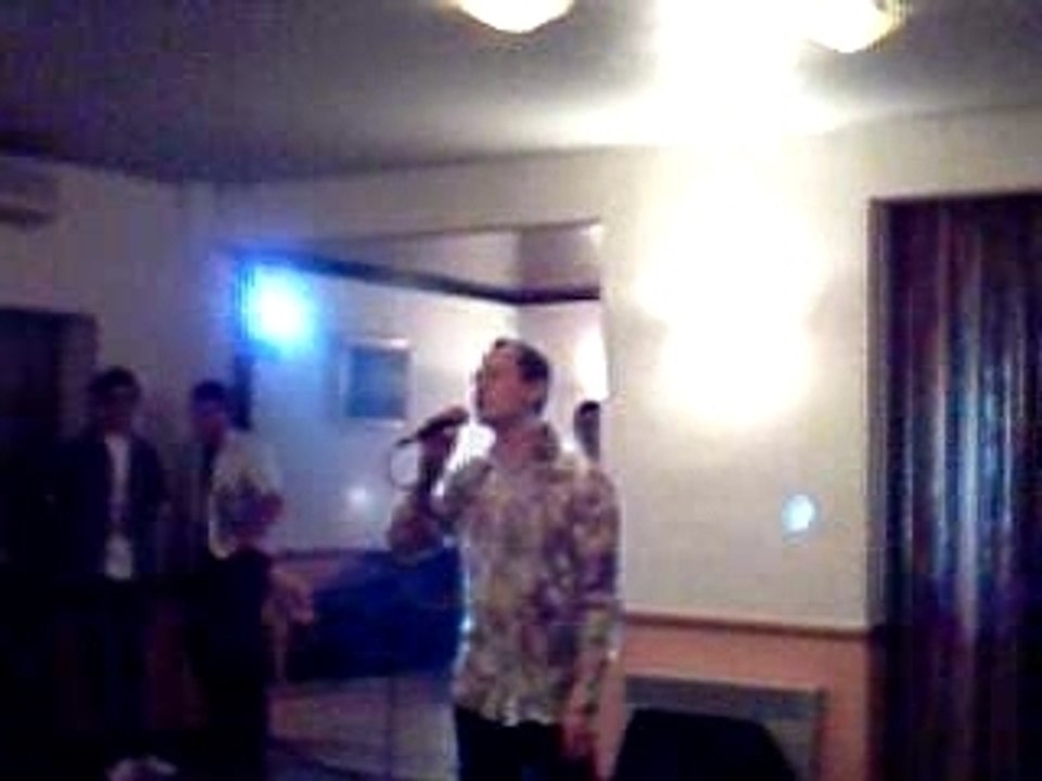 Michael Sandvoss - les uns contre les autres