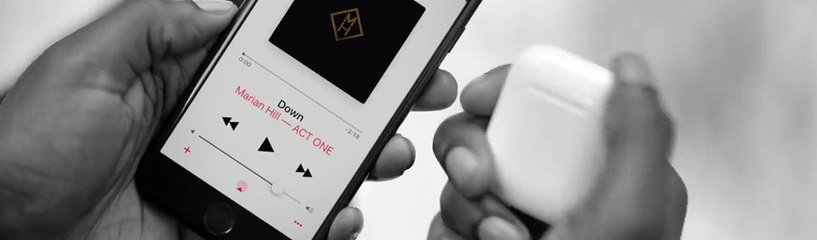 iPhone 7   AirPods — Stroll — Apple