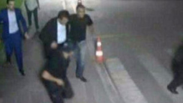 Bakan Zeybekci'nin, Darbecilerin Ateşinden Kaçtığı Anlar Kamerada