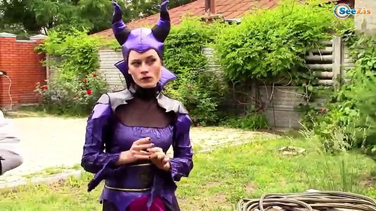 Frozen Elsa  u0026 Spiderman FIND NEW LOVE! Princess Anna Maleficent Hulk Spidergirl Superheroes Real  )