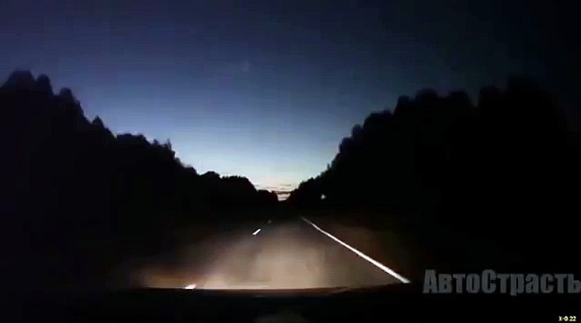 Покрышка на ночной дороге стала причиной серьезной аварии