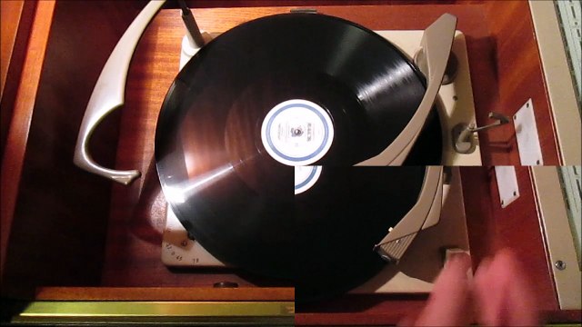 Bach - Fantaisie et Fugue en la min BWV 904 Marcelle Meyer 78t