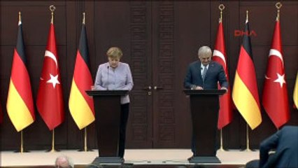 Tải video: Başbakan Yıldırım Ile Almanya Başbakanı Angela Merkel Bir Araya Geldi