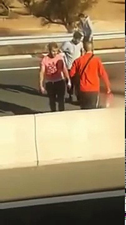 URGENT !!!!!! Route marrakech voiture se brûle en entier