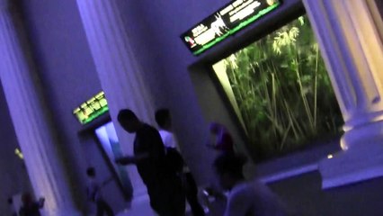 Suasana Mencekam di Dalam Museum jatim park 2 , ada kerangka Dinosaurus Raksasa