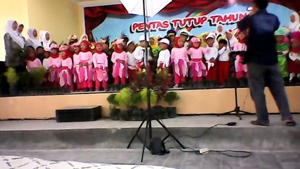 warga Mutiara Bunda Pentas Tutup Tahun