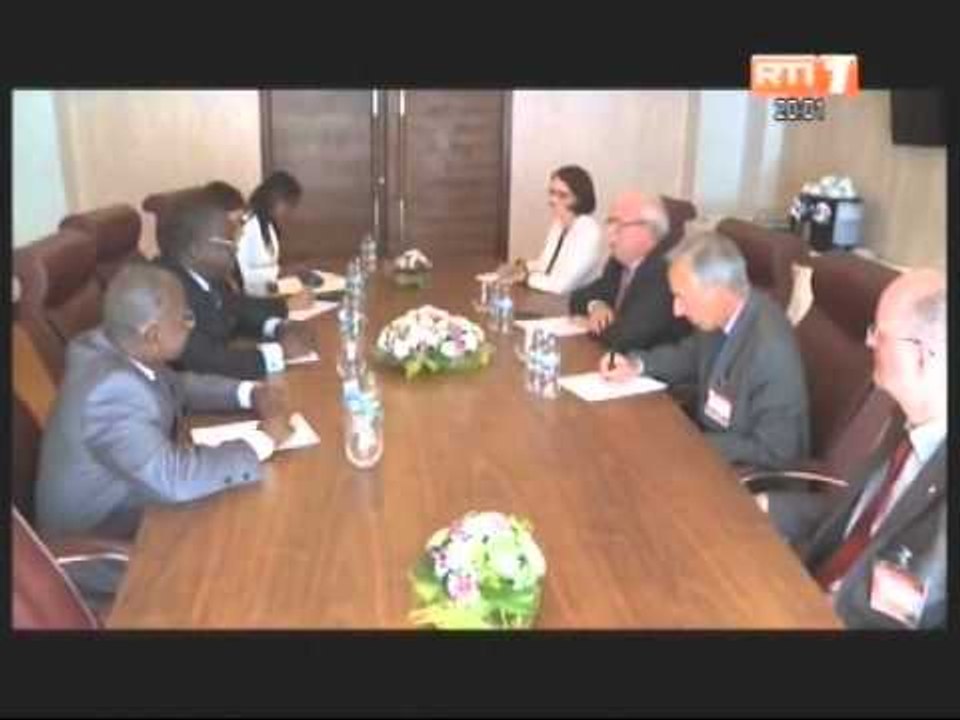 Rencontre internationnale pour la paix entre le monde