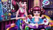 Monster High Игры—Дракулаура купает дочку—Онлайн Видео Игры Для Детей Мультфильм new