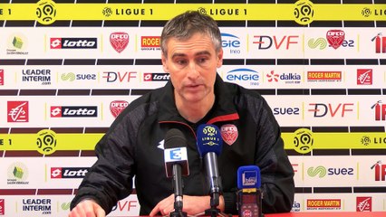 Conférence de presse d'Olivier Dall'Oglio avant DFCO-PSG