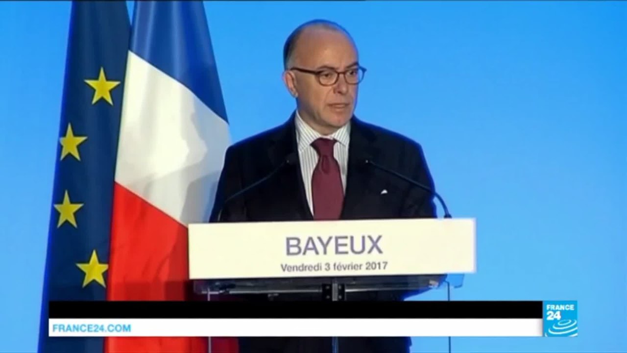 Attaque du Louvre : Bernard Cazeneuve évoque avec prudence une attaque "à caractère terroriste"