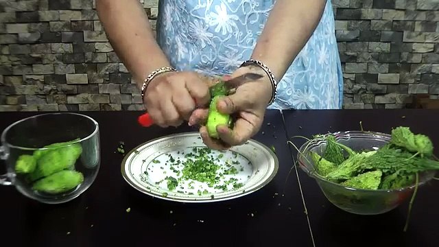 Bharwan Karela Recipe - Stuffed bitter gourd Recipe - Stuffed Masala Karela