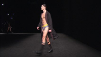 ES Collection desfilada gener 2017