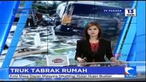 Truk Tabrak Dua Rumah Warga