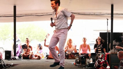 Kavan Hashemian sings 'I Can Help' Elvis Week 2016