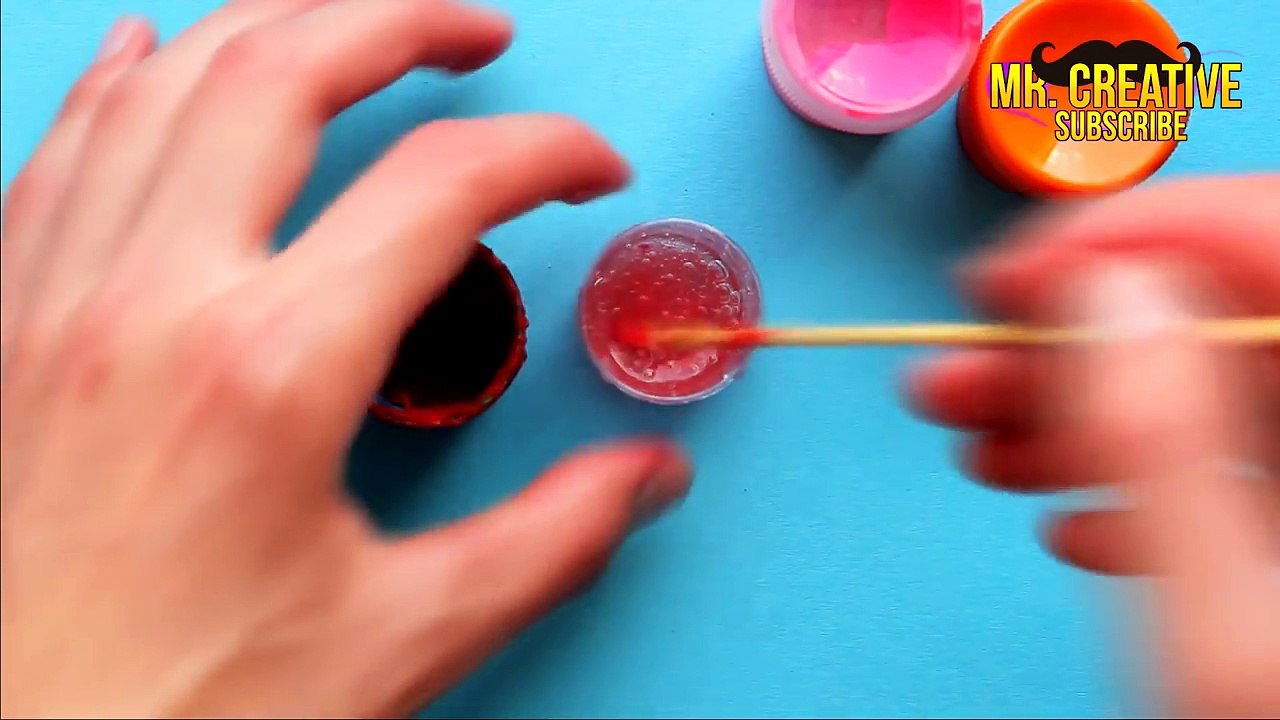 DIY Mini Squishy Mesh Stress Ball! Changes Color Stress Ball!-CNGl_KazYNU