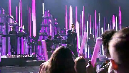 Maroon 5 - Don’t Wanna Know (Live From The American Music Awards/2016) ft. Kendrick Lamar