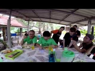 ลุงแกล้งหลาน .. อาไท กลมกิ๊ก โดน ลุงติ๊ก และทีมงานแกล้งจน "ร้องให้" ..!! (วันหยุดสุดขีด)