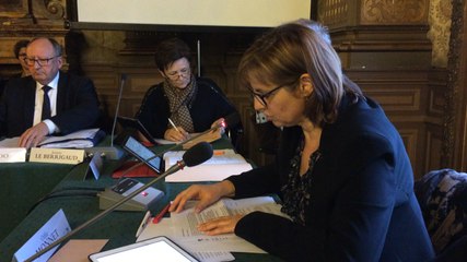 Les adjoints destitués prennent la parole