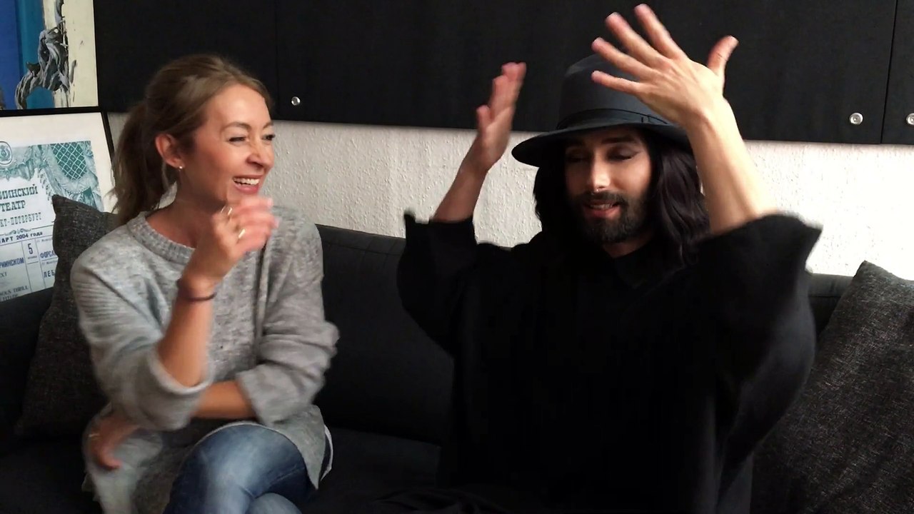 Interview mit Conchita Wurst kurz vor Beginn des 12. SemperOpernballs in Dresden