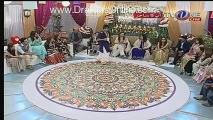Sahir Lodhi Live Show Main Larki Ki Shalwaar Pehan Kay Aa Gaye !!