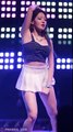 Koreli amatör dans eden kız