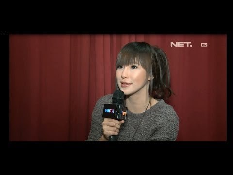 Entertainment News - Tips hidup sehat ala Aelke Mariska