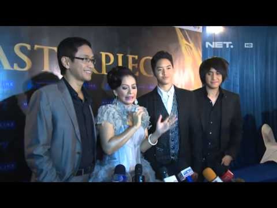 Entertainment News - Keluarga Addie MS kompak dengan baju manggungnya