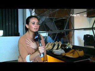 Tải video: Entertainment News-Ayushita bisnis sepatu