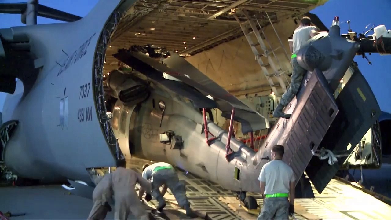 The Largest Plane In The Air Force – C-5 Galaxy Cargo Loading