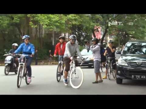 Entertainment News-Indra Bekti bersepeda saat CFD