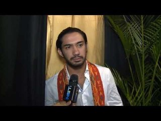 Totalitas Reza Rahadian dalam Film Pendekar Tongkat Emas