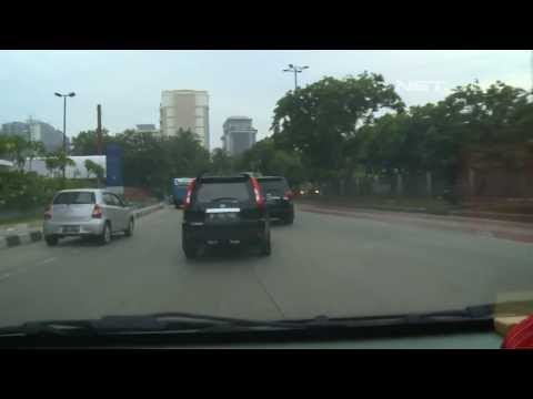 NET17 - Ahok Masih Gunakan Mobil Pribadi ke Kantor