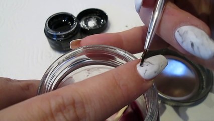 Nail Art Facile Effet Marbre _ Melissa Easy Nails-zyUo63dJc_4