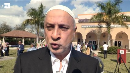 Creyentes de varias religiones protestan en Miami contra el veto musulmán