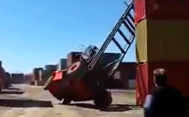 Forklift Fail At The Docks